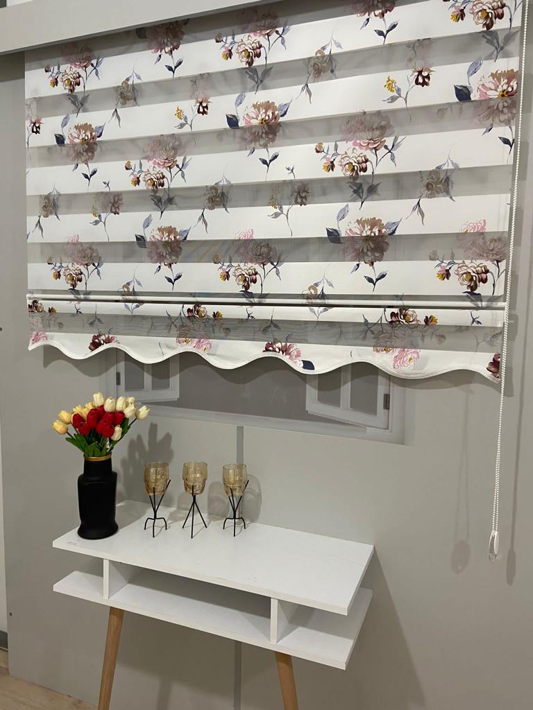 VP801 Stor Zebra Perde Çiçek Desenli Etek Dilimli