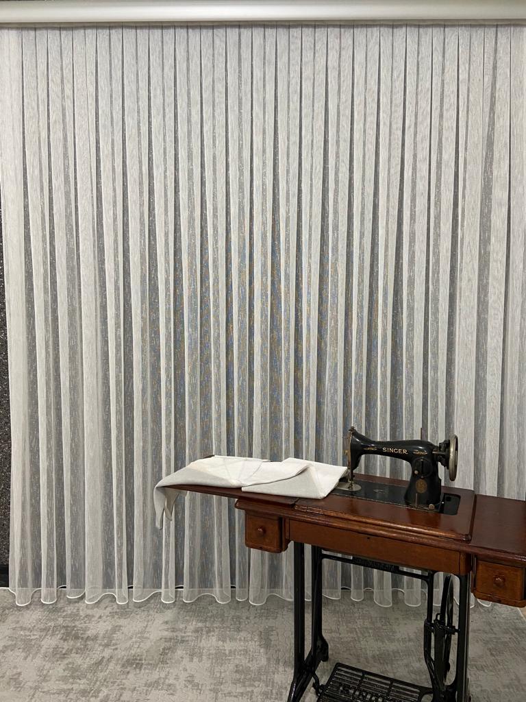 VP507 1. Kalite Karlı Zemin Şantuk Tül Perde 1/2,5 Pile Ekru