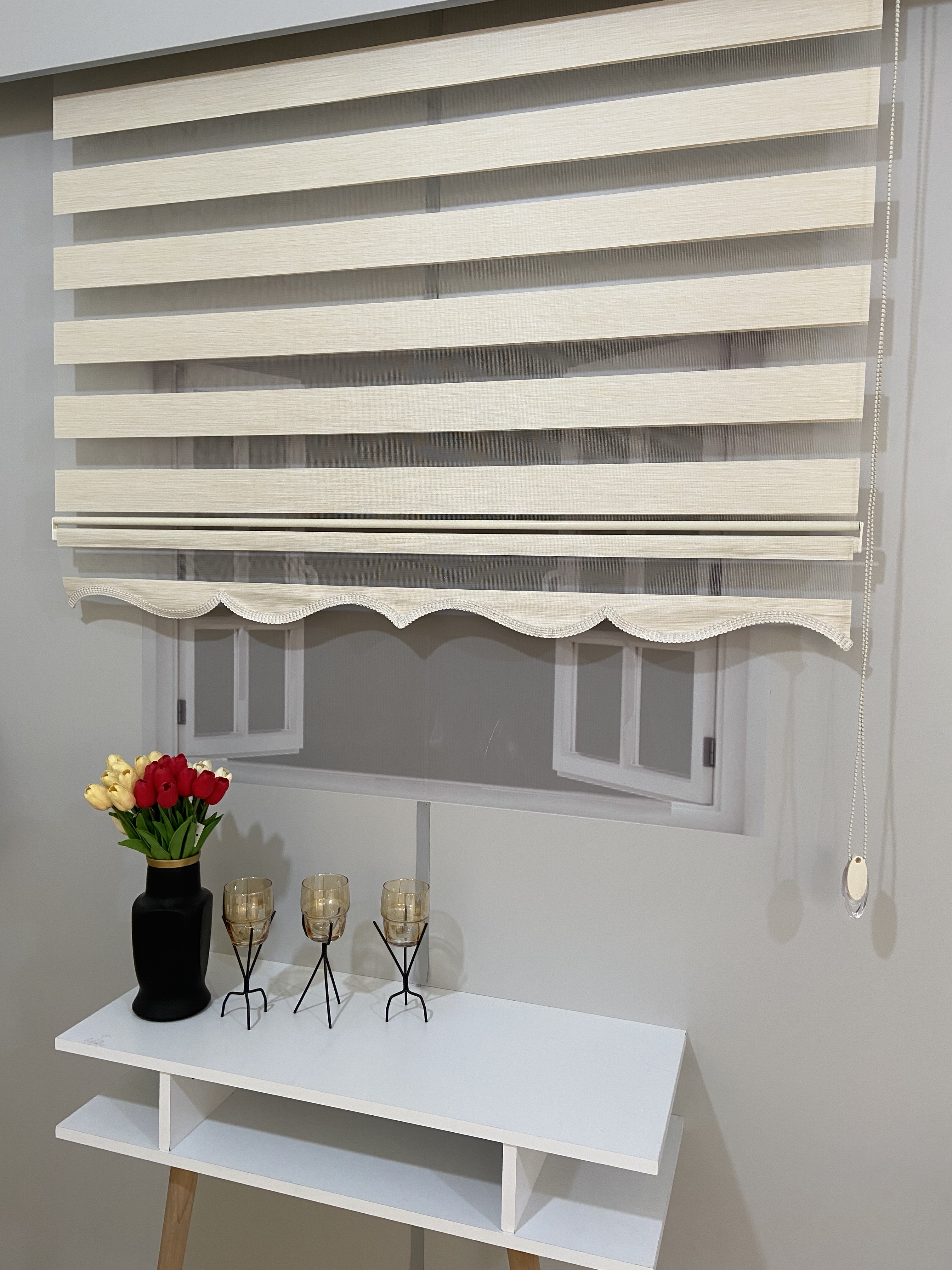 VP913 Bambu Düz Zebra Perde Krem Etek Dilimli