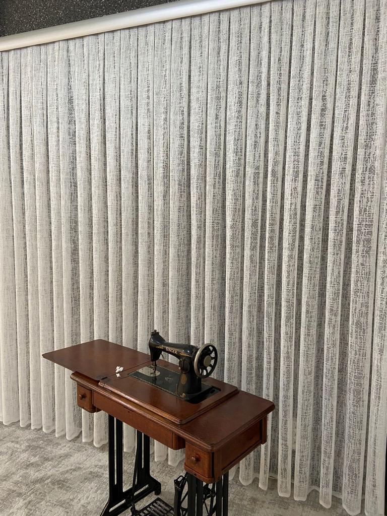 VP407 Lüx Fantezi Örme Tül Perde 1/2,5 Pile Ekru