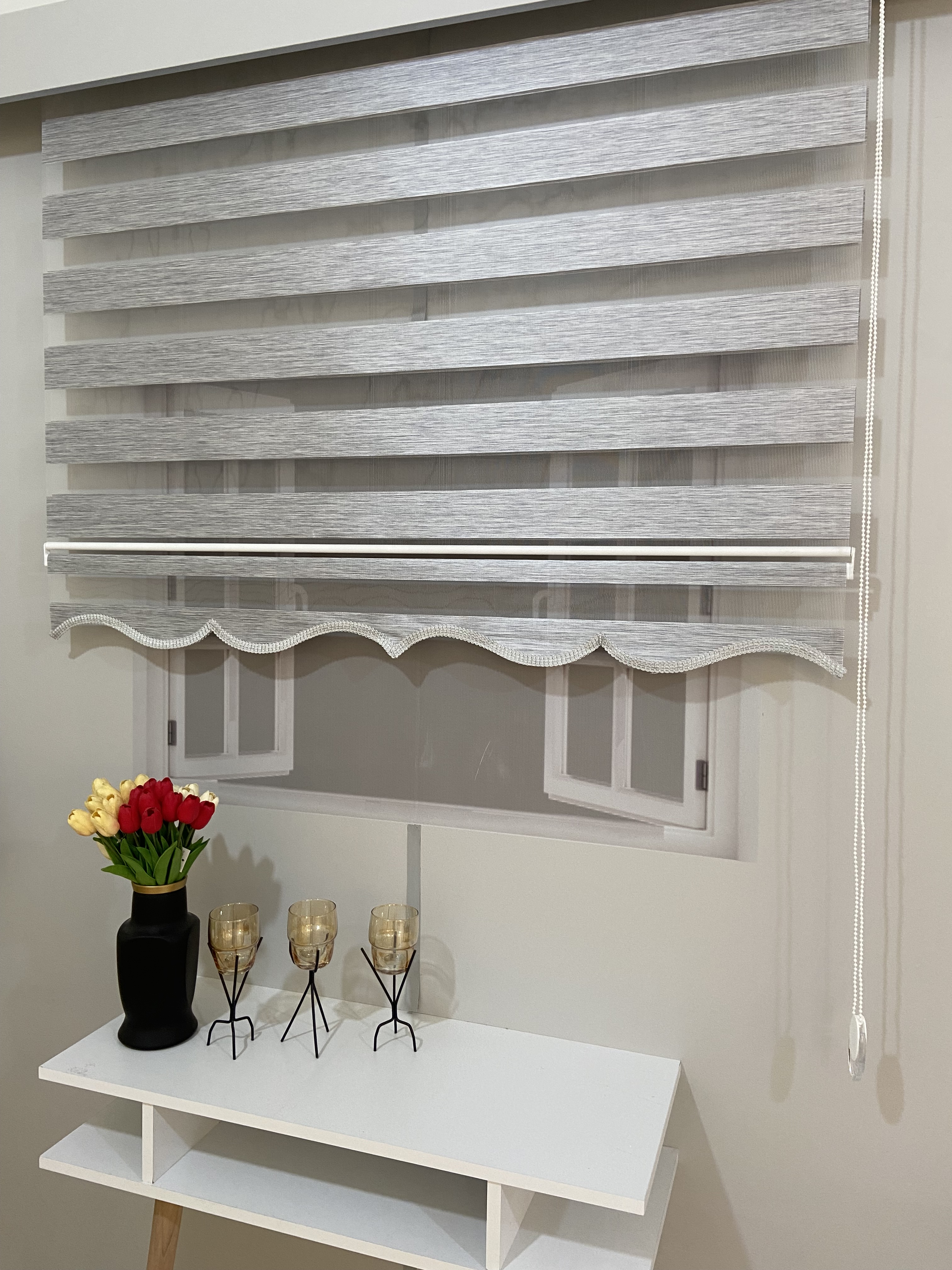 VP915 Bambu Düz Zebra Perde Gri Etek Dilimli