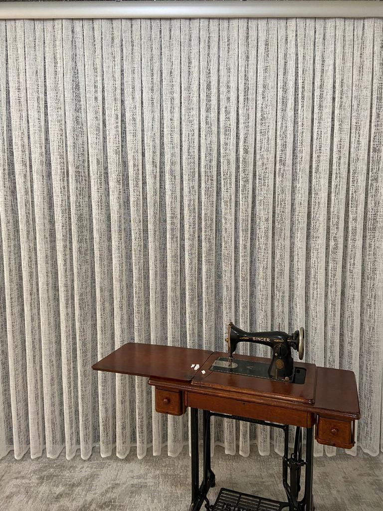 VP407 Lüx Fantezi Örme Tül Perde 1/2,5 Pile Ekru